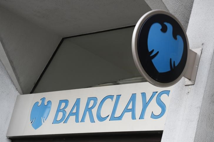 BARCLAYS: BÉNÉFICE IMPOSABLE INFÉRIEUR AUX ATTENTES