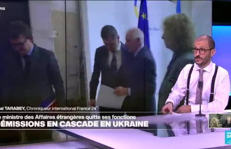Décryptage : en Ukraine, le ministre des Affaires étrangères quitte ses fonctions