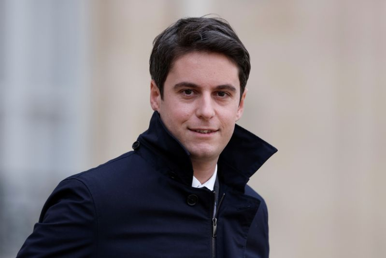 LES ENTREPRISES DÉCISIONNAIRES SUR LE MAINTIEN OU NON DE LEUR ACTIVITÉ EN RUSSIE, DIT ATTAL