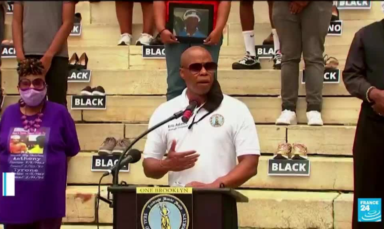 Primaire démocrate à New York : l'ex-policier noir Eric Adams donné vainqueur