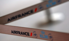 Une barrière d'Air France-KLM à l'aéroport Marseille-Provence