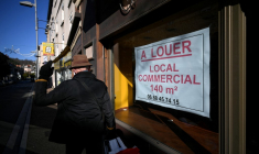 Un local commercial vacant à Decazeville, en janvier 2022 (illustration) ( AFP / VALENTINE CHAPUIS )