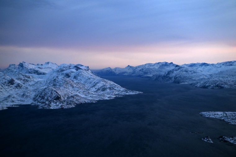 Vue aérienne d'une partie de l'océan Atlantique Nord, au Groenland, le 25 janvier 2026 ( AFP / INA FASSBENDER )