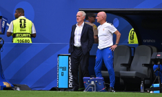 Deschamps n'avait jamais encaissé six buts sur le banc des Bleus