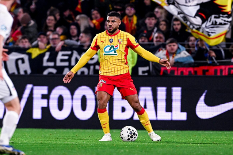 Pierre Sage vise l'équipe de France pour l'un de ses joueurs