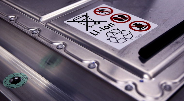 ( AFP / RONNY HARTMANN )