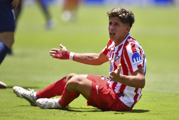 Les Simeone se plaignent de l’arbitrage après l’élimination de l’Atlético