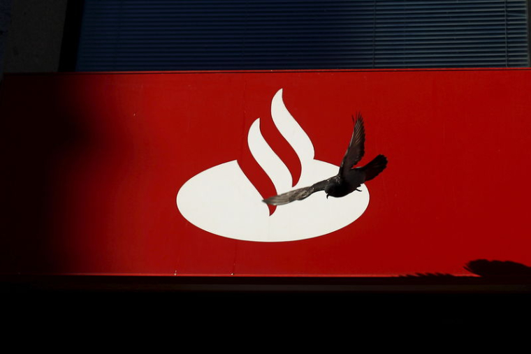 SANTANDER LANCE UNE OFFRE SUR 25% DE SA FILIALE MEXICAINE