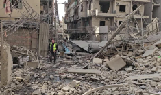 Dégâts et fumée sur le site de frappes sur la banlieue sud de Beyrouth