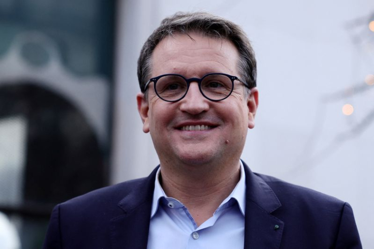 Rodolphe Belmer pose après une conférence de presse d'Atos à Paris