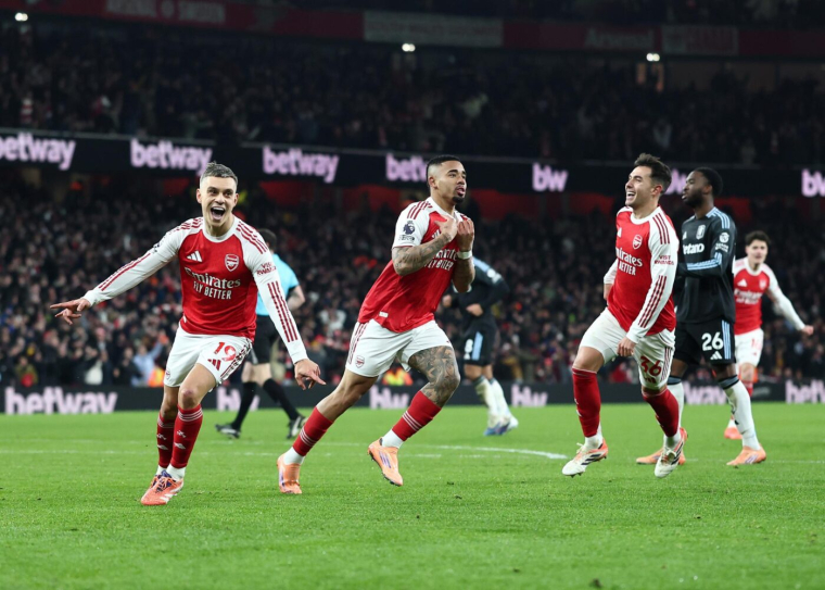 Au secours : il pourrait y avoir onze clubs anglais en Europe la saison prochaine