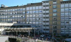 L'hôpital Gemelli à Rome où est hospitalisé le pape Léon XIV, le 14 octobre 2026 ( AFP / Andreas SOLARO )
