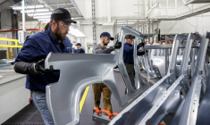 L'usine de véhicules électriques de la start-up Rivian Automotive à Normal