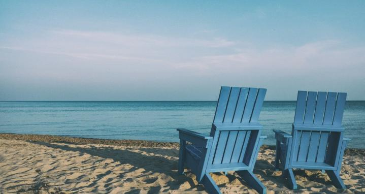 Comment épargner régulièrement : découvrez les solutions pour faire travailler votre argent sans effort