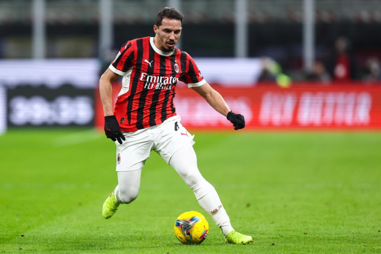 Ismaël Bennacer arrive à l'OM