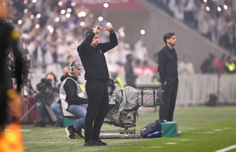 Paulo Fonseca encense Pierre Sage