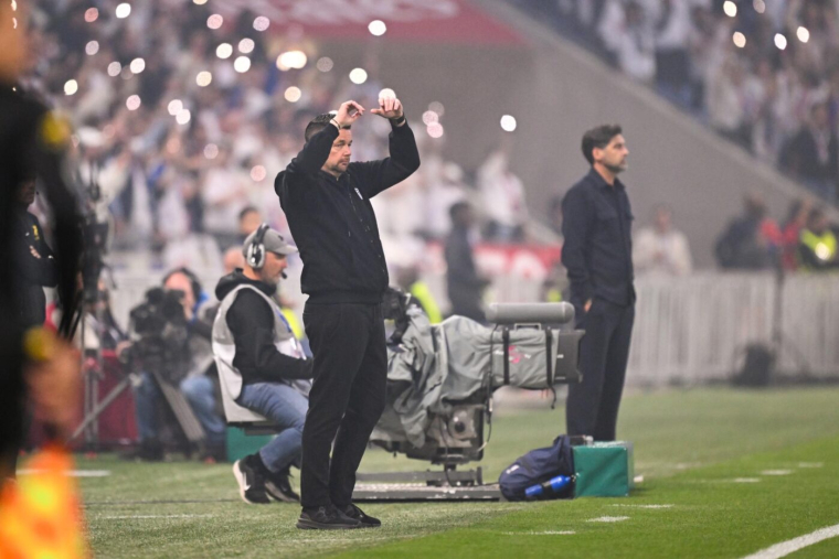Paulo Fonseca encense Pierre Sage