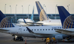 UNITED AIRLINES: BÉNÉFICE INFÉRIEUR AUX ATTENTES AU DEUXIÈME TRIMESTRE EN RAISON DES COÛTS D'EXPLOITATION