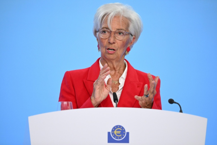La présidente de la Banque centrale européenne (BCE) Christine Lagarde lors d'un discours à Francfort le 5 juin 2025 ( AFP / Kirill KUDRYAVTSEV )