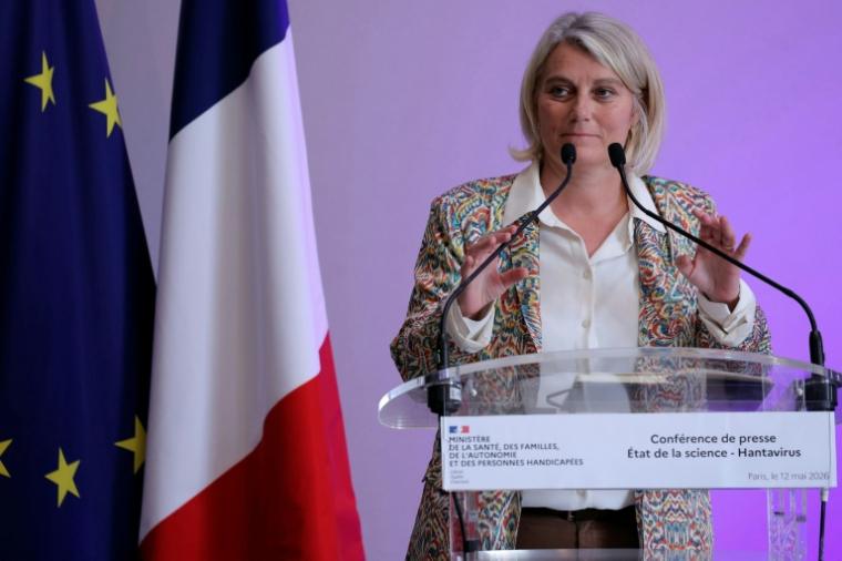 La ministre de la Santé, Stéphanie Rist, lors d'une conférence de presse faisant le point sur la situation concernant l'hantavirus, le 12 mai 2026 à Paris ( AFP / Thomas SAMSON )