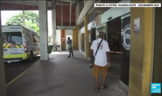 Covid-19 : l'état d'urgence sanitaire décrété dans plusieurs territoires d'Outre-mer