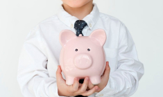 La Cour de cassation réaffirme que la gestion des comptes de mineurs exige parfois l’accord des deux parents, clarifiant leur rôle dans l’administration des biens de l’enfant. (Crédit photo : 123RF)