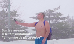 Méditer à moitié nu dans la neige, la drôle de passion d'un archéologue serbe