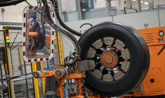 Une usine de retraitement de pneus Continental