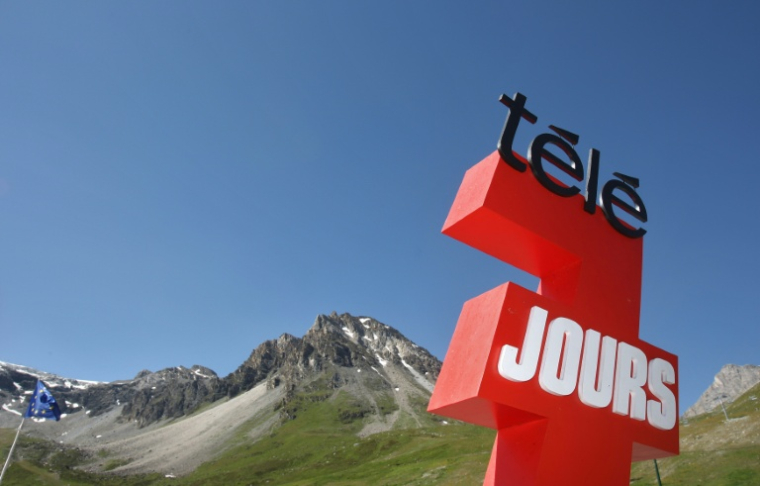 Le magazine Télé 7 Jours et ses déclinaisons Télé 7 Jours Jeux et Télé 7 Jeux ont été rachetés par le groupe allemand Bauer Media à CMI France ( AFP / JOEL SAGET )