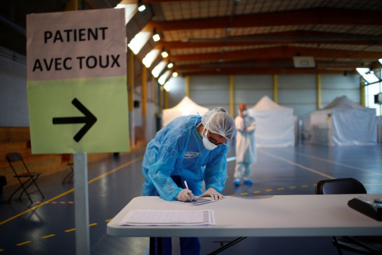 CORONAVIRUS: LA FRANCE RECENCE 14.595 NOUVEAUX CAS EN 24 HEURES