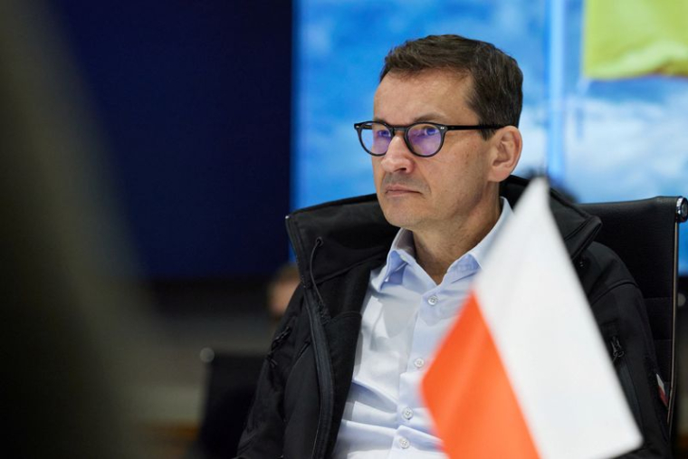 UKRAINE: VARSOVIE PROPOSE UN EMBARGO TOTAL SUR LE COMMERCE AVEC MOSCOU