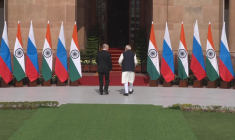 Inde: Poutine arrive pour une réunion bilatérale avec Modi