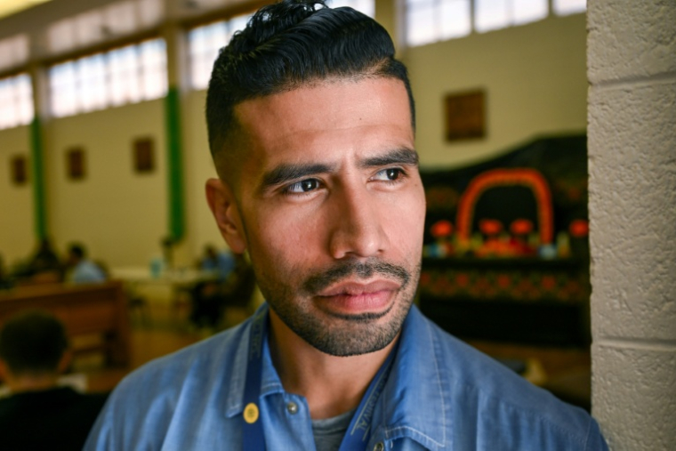 Ryan Pagan, réalisateur du court-métrage "The Maple Leaf", lors du festival de cinéma de San Quentin, à la prison de San Quentin, en Californie, le 24 octobre 2025 ( AFP / Karl Mondon )