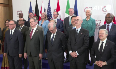G7 Finances à Paris : tour de table et photo de famille