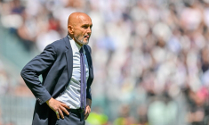 Spalletti compare l’Italie à un vieux téléphone