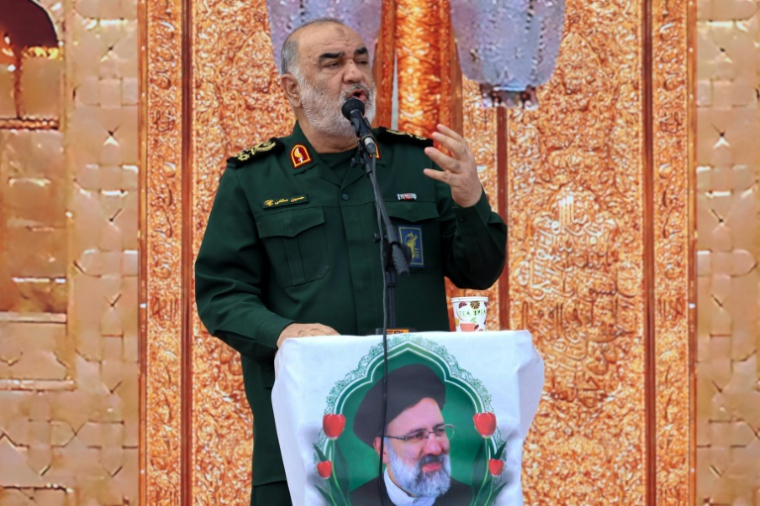 Le général Hossein Salami, le 15 mai 2025, à Téhéran. Le chef des Gardiens de la Révolution a été tué le 13 juin 2025 par une frappe israélienne sur la capitale iranienne. ( AFP / - )