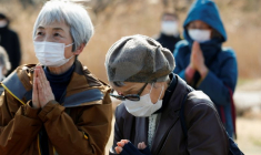 DIX ANS APRÈS FUKUSHIMA, LE JAPON REND HOMMAGE À SES VICTIMES