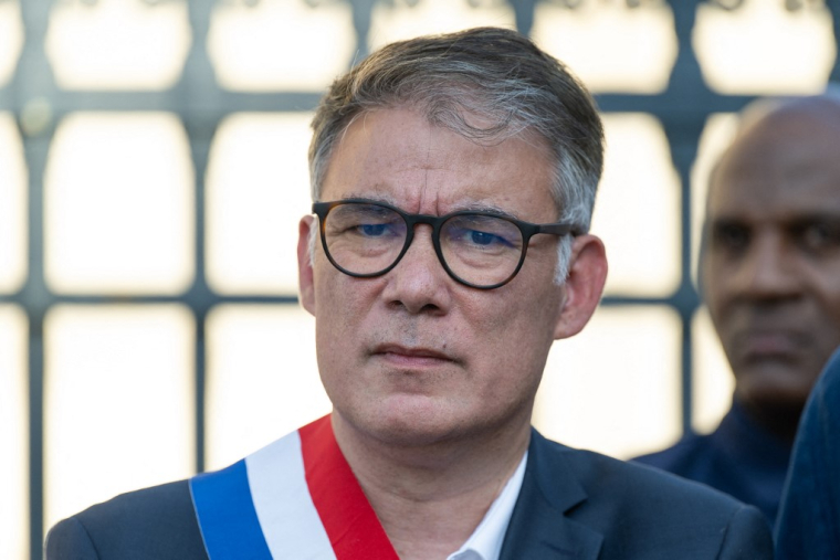 Olivier Faure à Paris, le 19 juin 2025. ( AFP / EMMA DA SILVA )