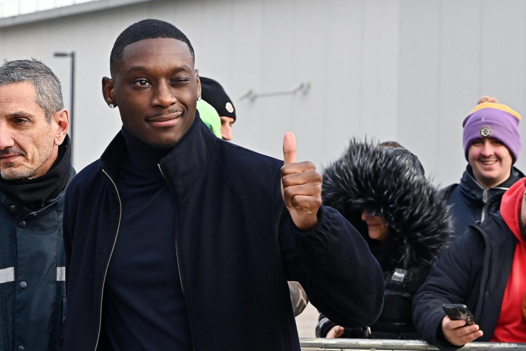 Thiago Motta officialise l'arrivée de Randal Kolo Muani