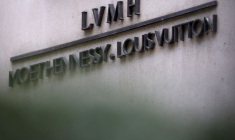Le logo de LVMH Moët Hennessy Louis Vuitton