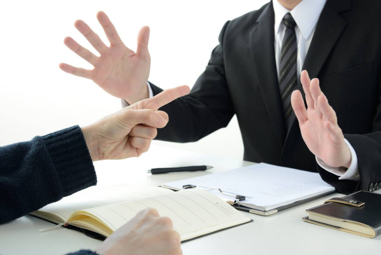 Assurance vie : que faire en cas de litige avec votre assureur ? / iStock.com - takasuu