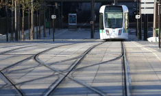 UNE GRÈVE PERTURBE LE TRAFIC DES BUS ET TRAMWAYS À PARIS