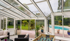 Vérifiez les règles à respecter avant de vous lancer dans des travaux d'extension (Crédits photo : Adobe Stock -  )