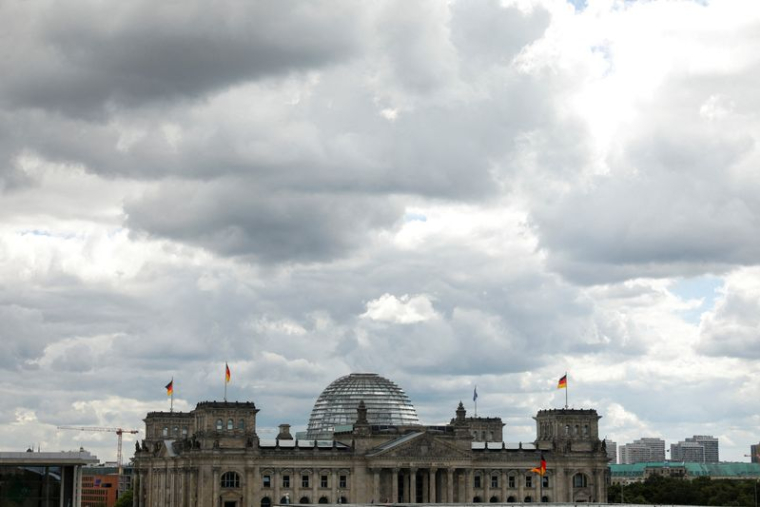 Vue générale du Reichstag, la chambre du parlement allemand, à Berlin