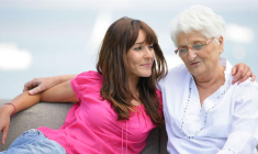 Fiscalement, les petits-enfants sont mieux traités dans le cadre d'une donation que d'une succession.(© DR)