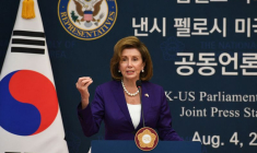 NANCY PELOSI VA SE RENDRE À LA FRONTIÈRE CORÉENNE, RAPPORTE L'AGENCE ASSOCIATED PRESS