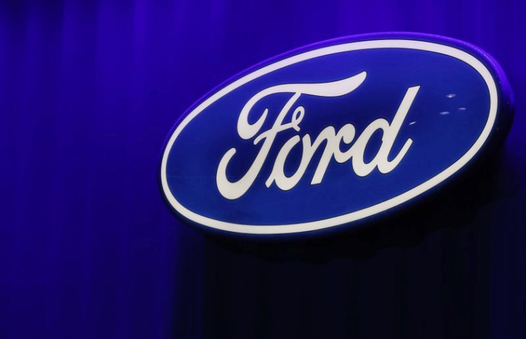 FORD ACCUSE AU 1ER UNE PERTE DE DEUX MILLIARDS DE DOLLARS , PRÉVOIT UNE PERTE DE PLUS DE CINQ MILLIARDS DE DOLLARS AU 2E TRIMESTRE