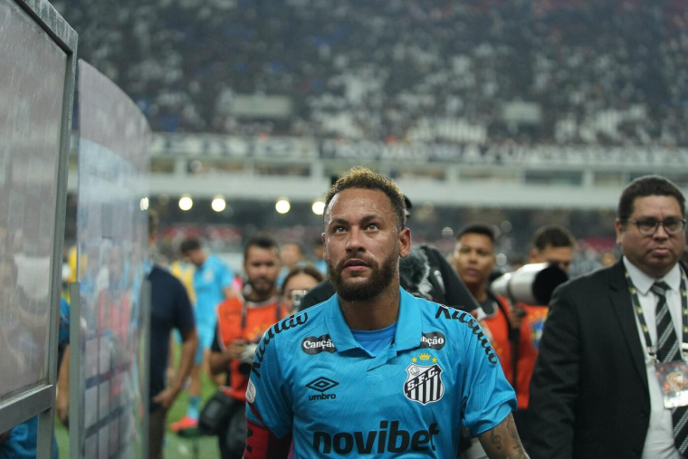 Neymar pète (encore) les plombs