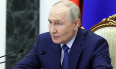 Vladimir Poutine à Moscou, en Russie, le 15 mai 2026. ( POOL / MIKHAIL METZEL )