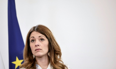 La porte-parole du gouvernement et ministre déléguée à l'Energie Maud Bregeon lors d'une conférence de presse le 21 mai 2026 à Paris ( AFP / STEPHANE DE SAKUTIN )
